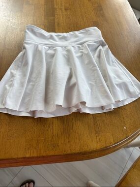 Old Navy White Circle Skirt